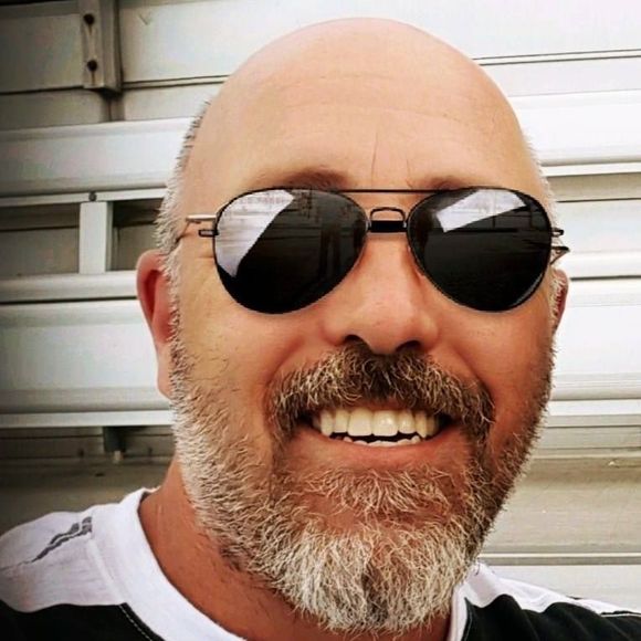 Meet your Posher, Daniel - Picture 1 of 1